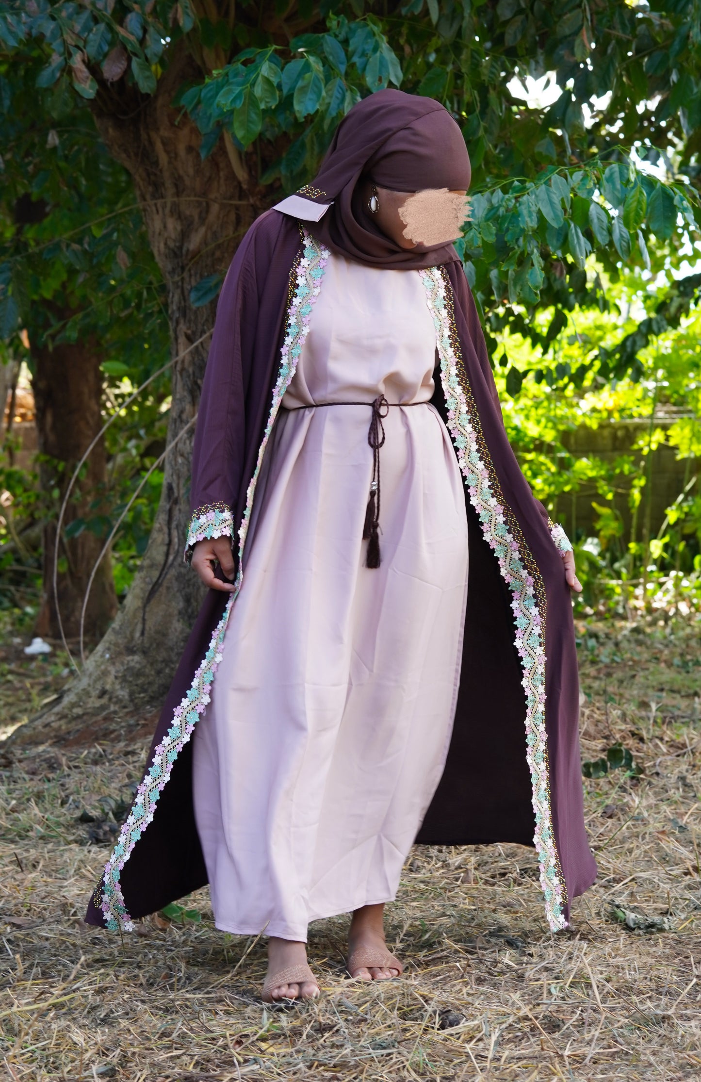 Abaya: ensemble de 4 pièces