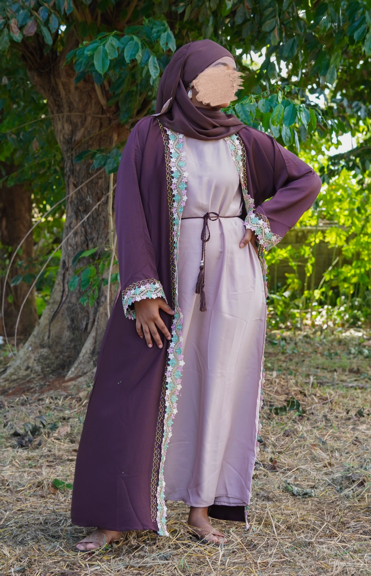Abaya: ensemble de 4 pièces